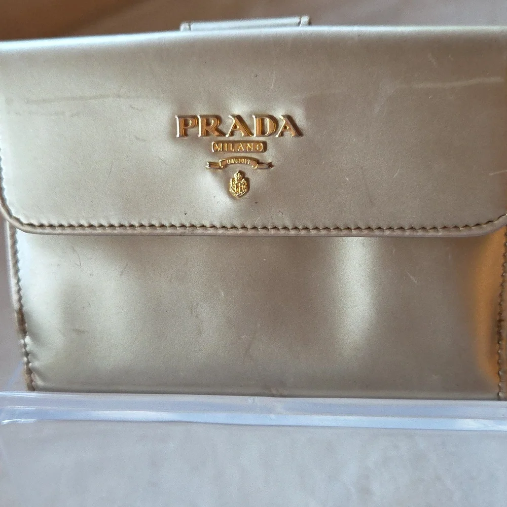 Prada Metallic‎ Gold Women's Wallet - Picture 2 of 7